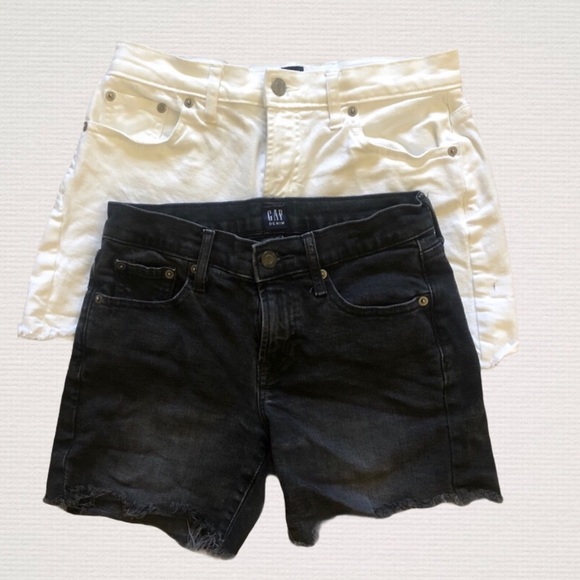 GAP Pants - Lot of Gap Jean Sorts 5 inch inseam Black White